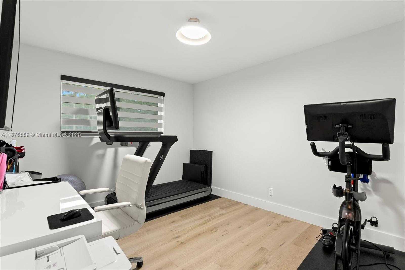 Small Image of 10560 NORTH EAST 2ND CT, Miami Shores Number 27