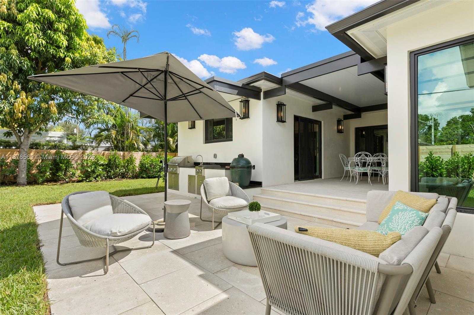 Small Image of 10560 NORTH EAST 2ND CT, Miami Shores Number 35