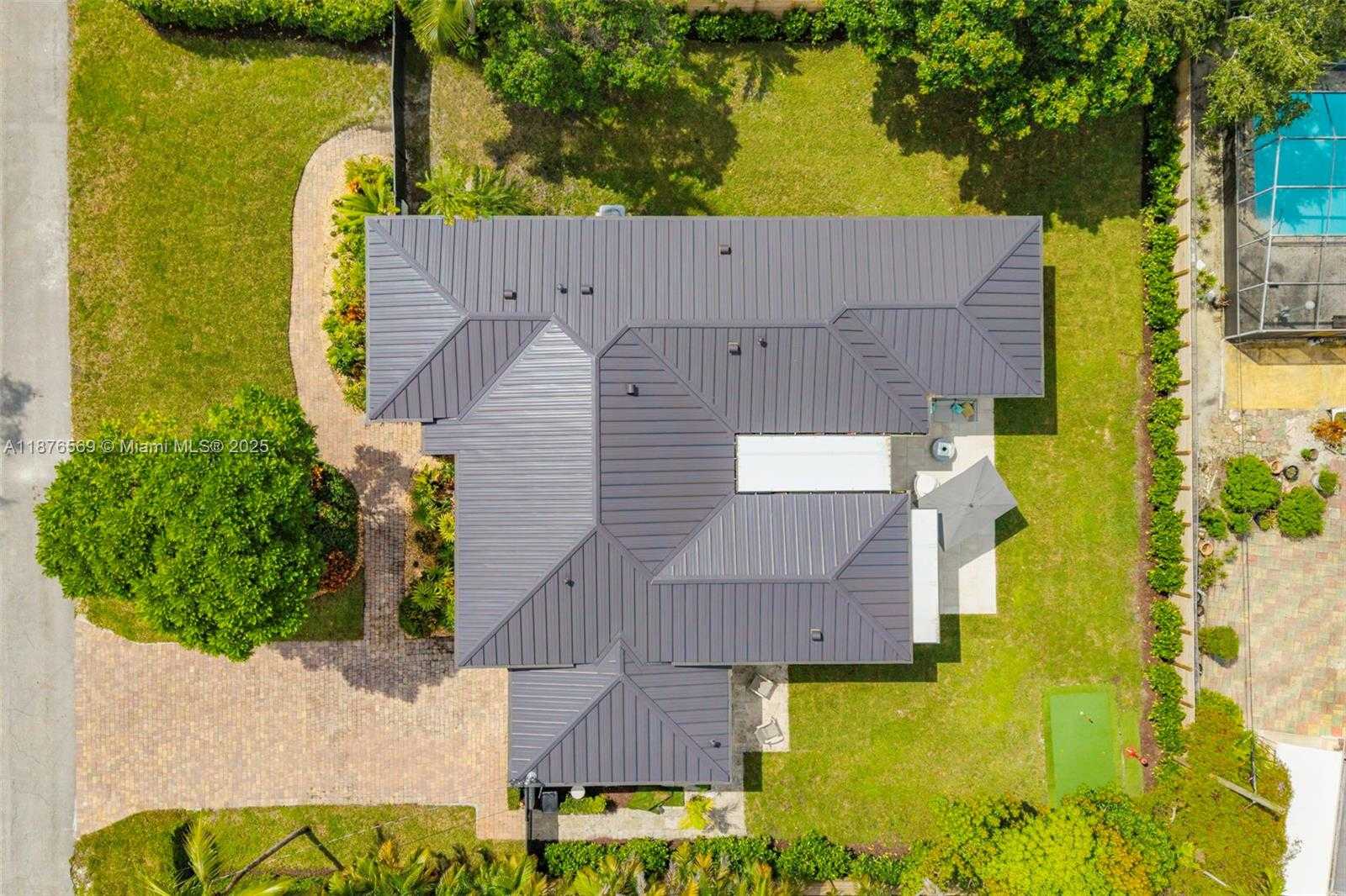 Small Image of 10560 NORTH EAST 2ND CT, Miami Shores Number 48