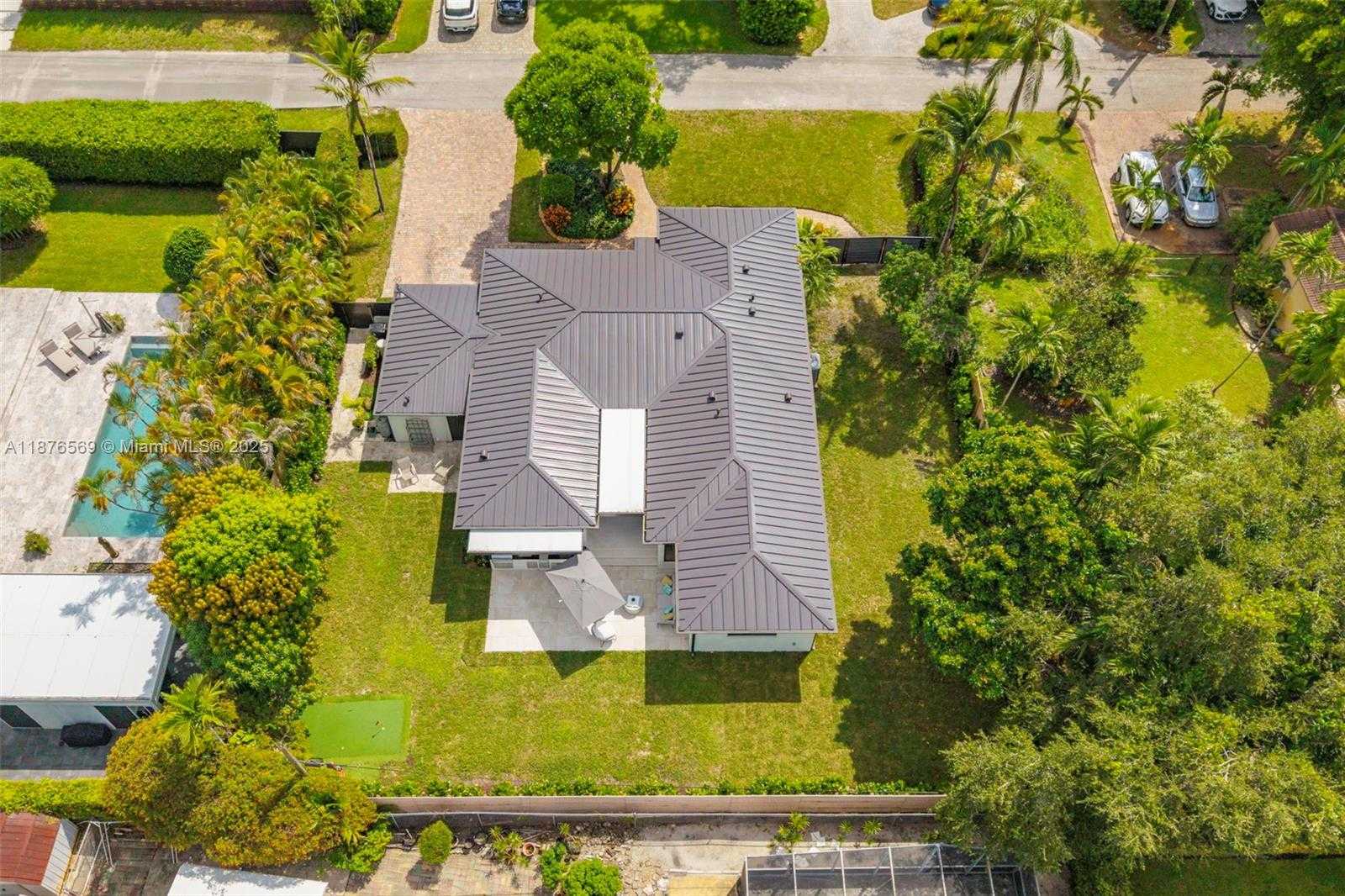 Small Image of 10560 NORTH EAST 2ND CT, Miami Shores Number 51