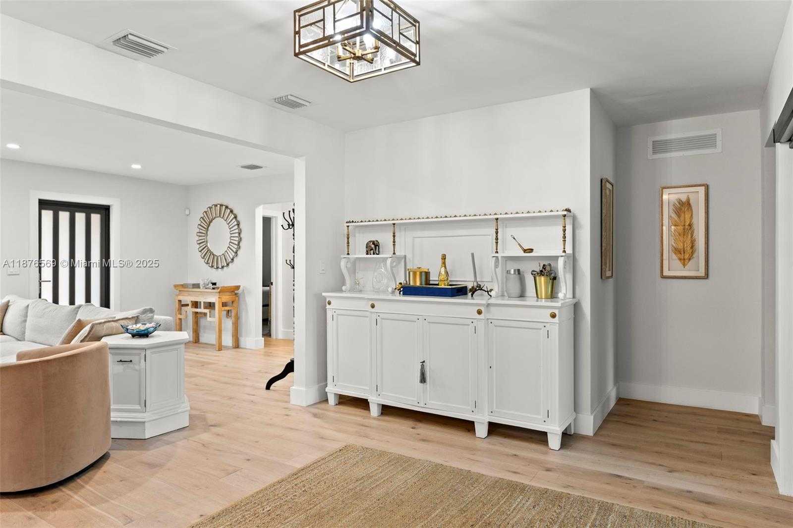 Small Image of 10560 NORTH EAST 2ND CT, Miami Shores Number 8