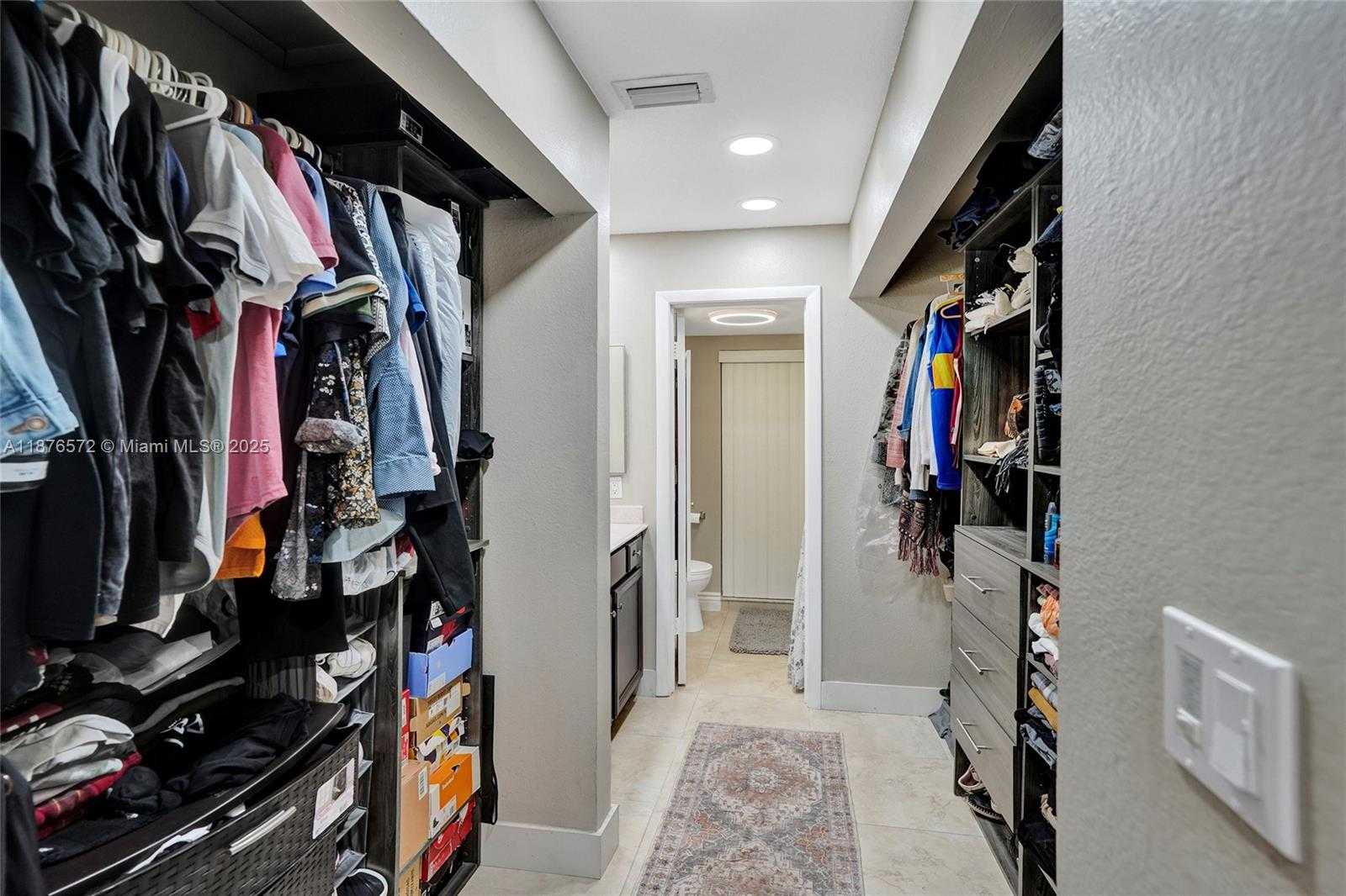 Small Image of 12100 PARK DR, Cooper City Number 20