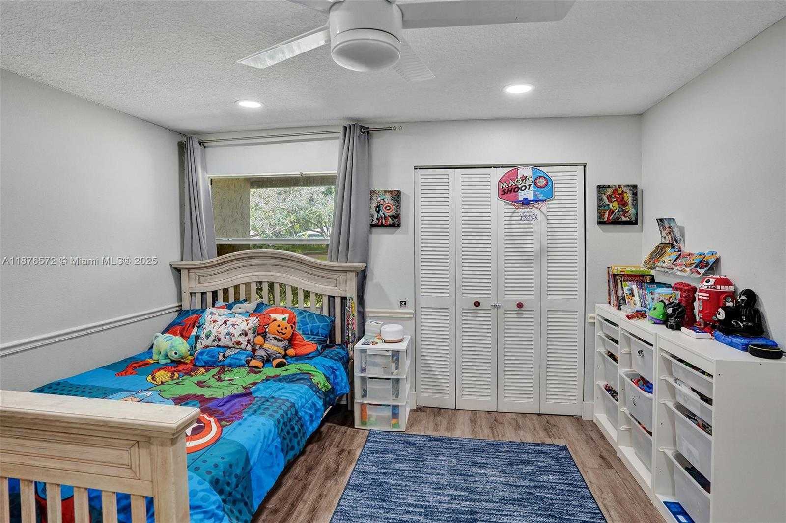 Small Image of 12100 PARK DR, Cooper City Number 27