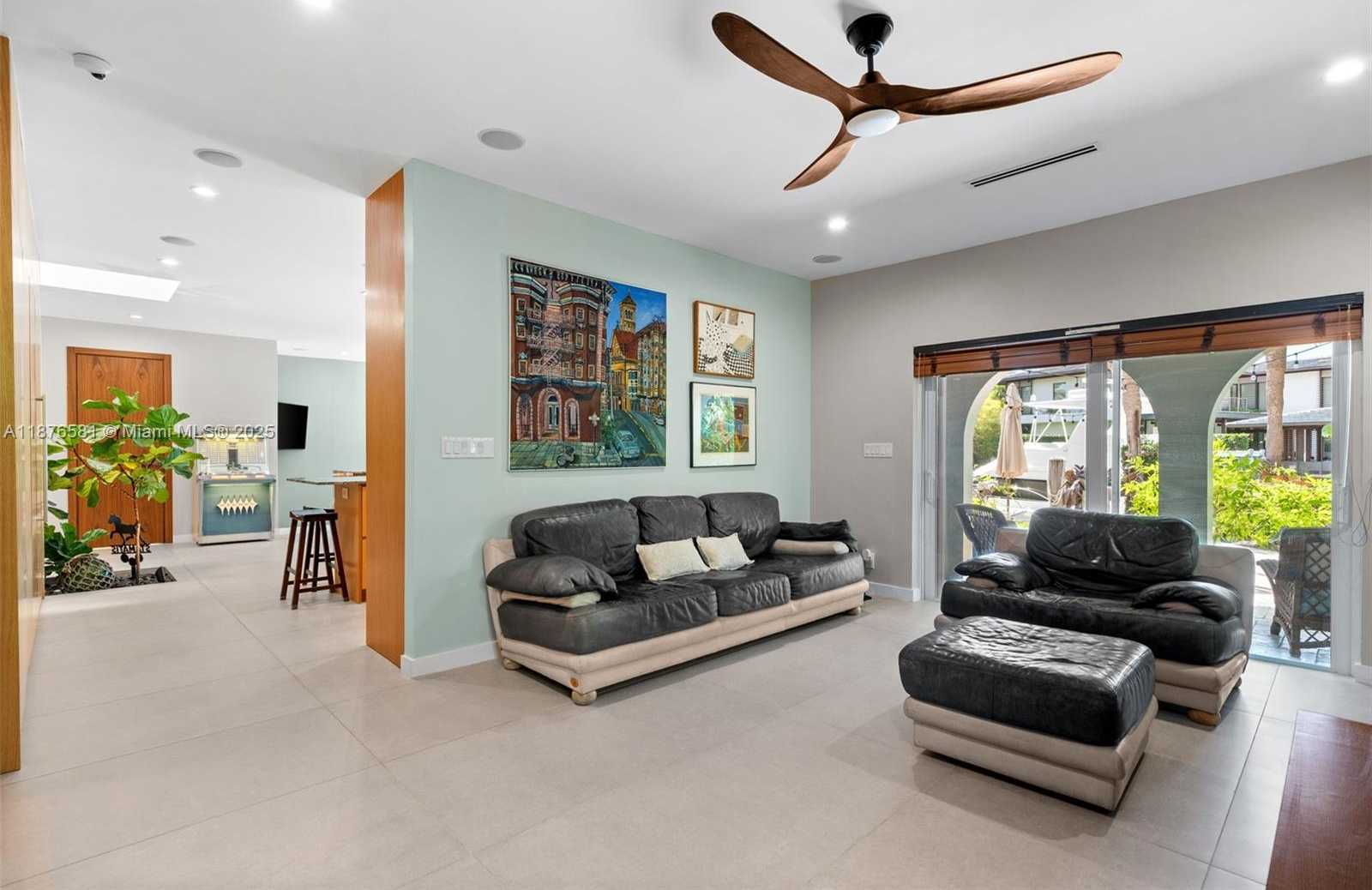 Small Image of 3200 NORTH EAST 165TH ST, North Miami Beach Number 16
