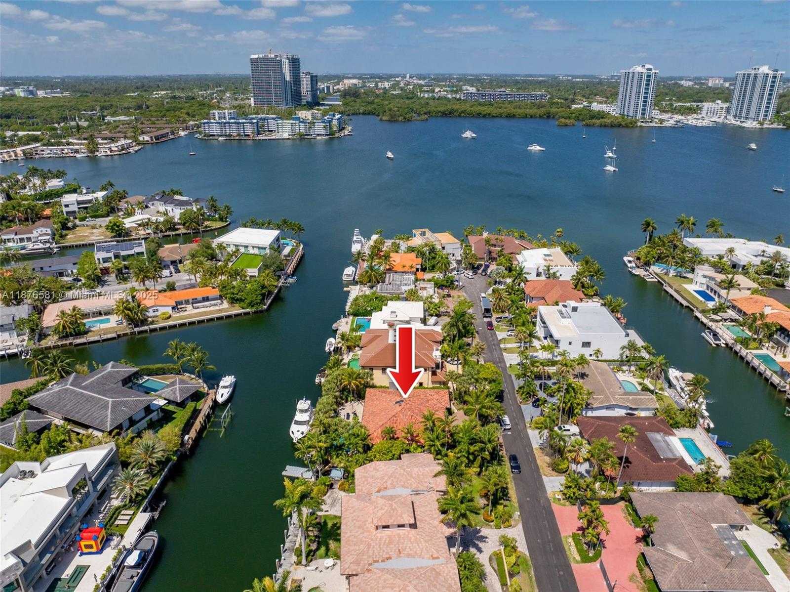 Small Image of 3200 NORTH EAST 165TH ST, North Miami Beach Number 44