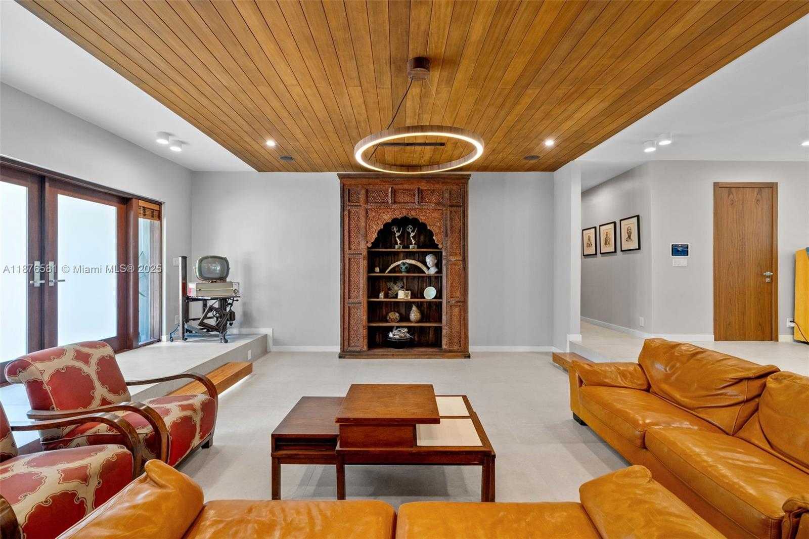 Small Image of 3200 NORTH EAST 165TH ST, North Miami Beach Number 6