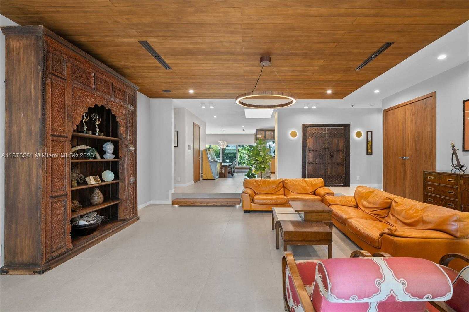 Small Image of 3200 NORTH EAST 165TH ST, North Miami Beach Number 7