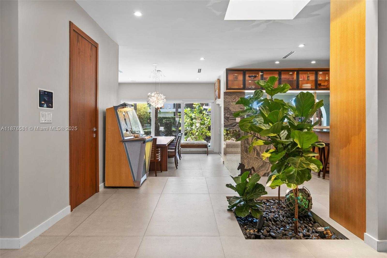 Small Image of 3200 NORTH EAST 165TH ST, North Miami Beach Number 8