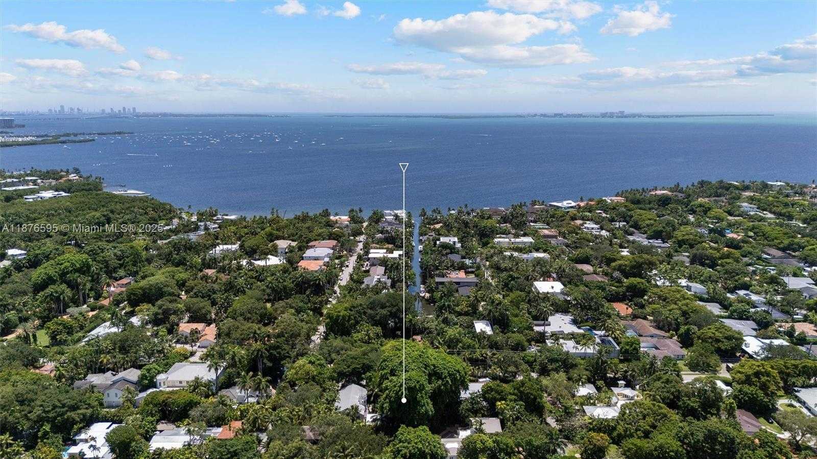 Small Image of 4286 SOUTH DOUGLAS RD, Miami Number 46