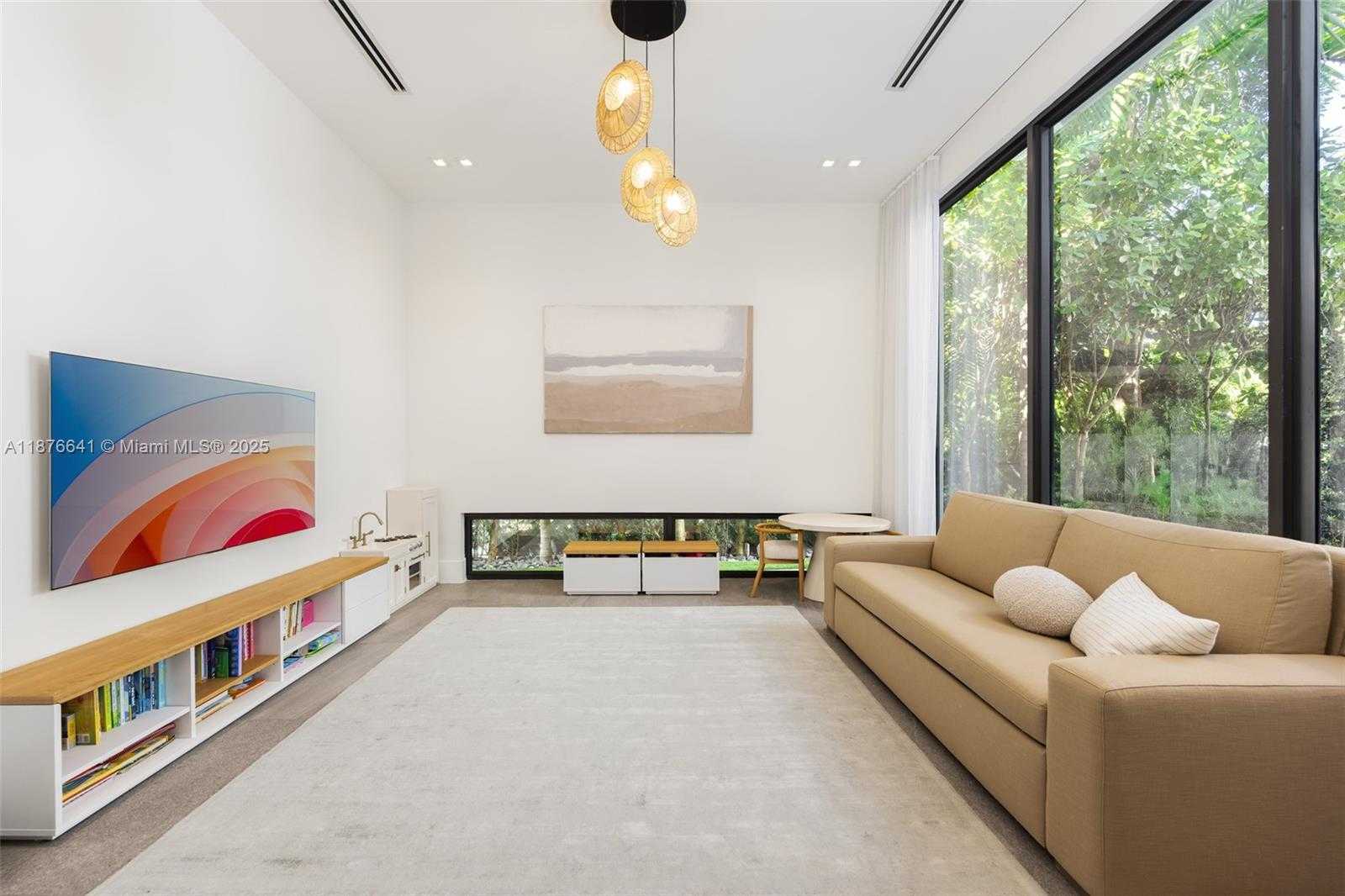 Small Image of 2321 TRAPP AVE, Coconut Grove Number 12