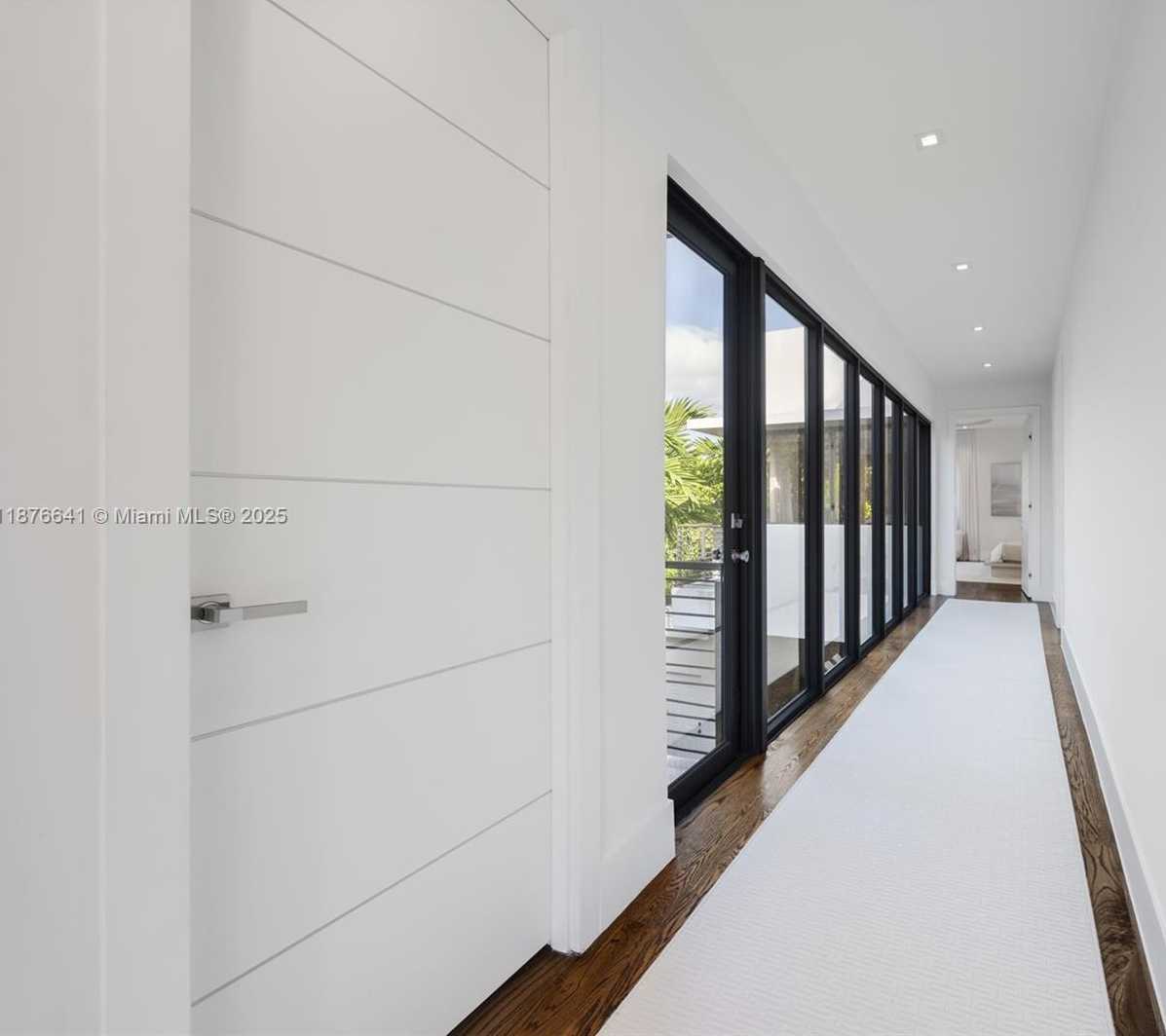 Small Image of 2321 TRAPP AVE, Coconut Grove Number 18