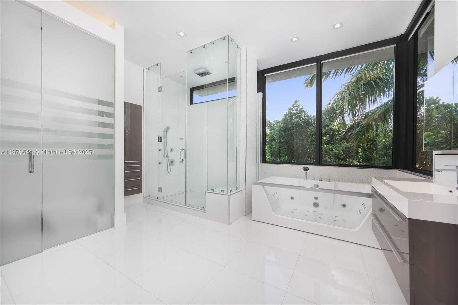 Small Image of 2321 TRAPP AVE, Coconut Grove Number 22