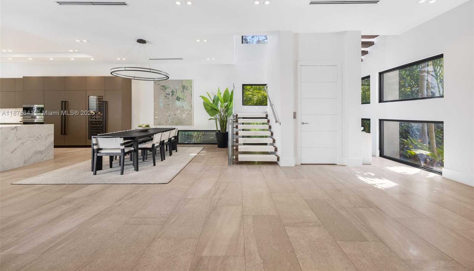 Small Image of 2321 TRAPP AVE, Coconut Grove Number 4