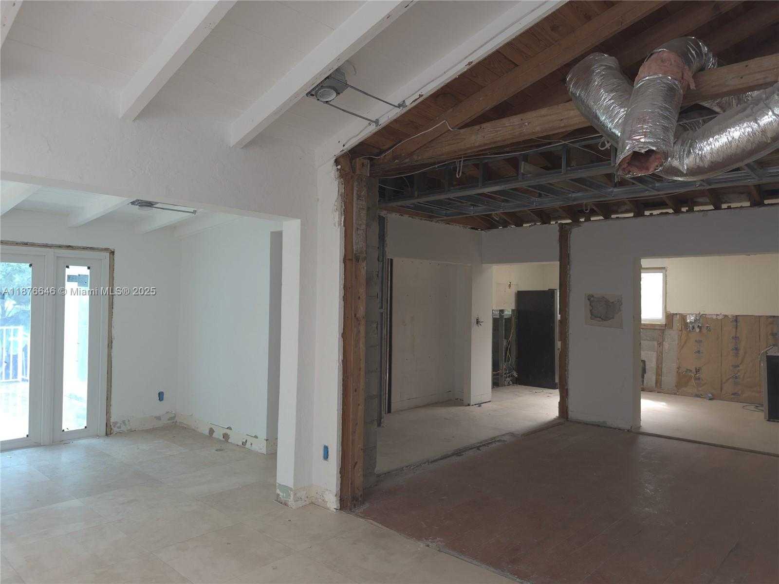 Small Image of 1042 NORTH EAST 95TH ST, Miami Shores Number 4