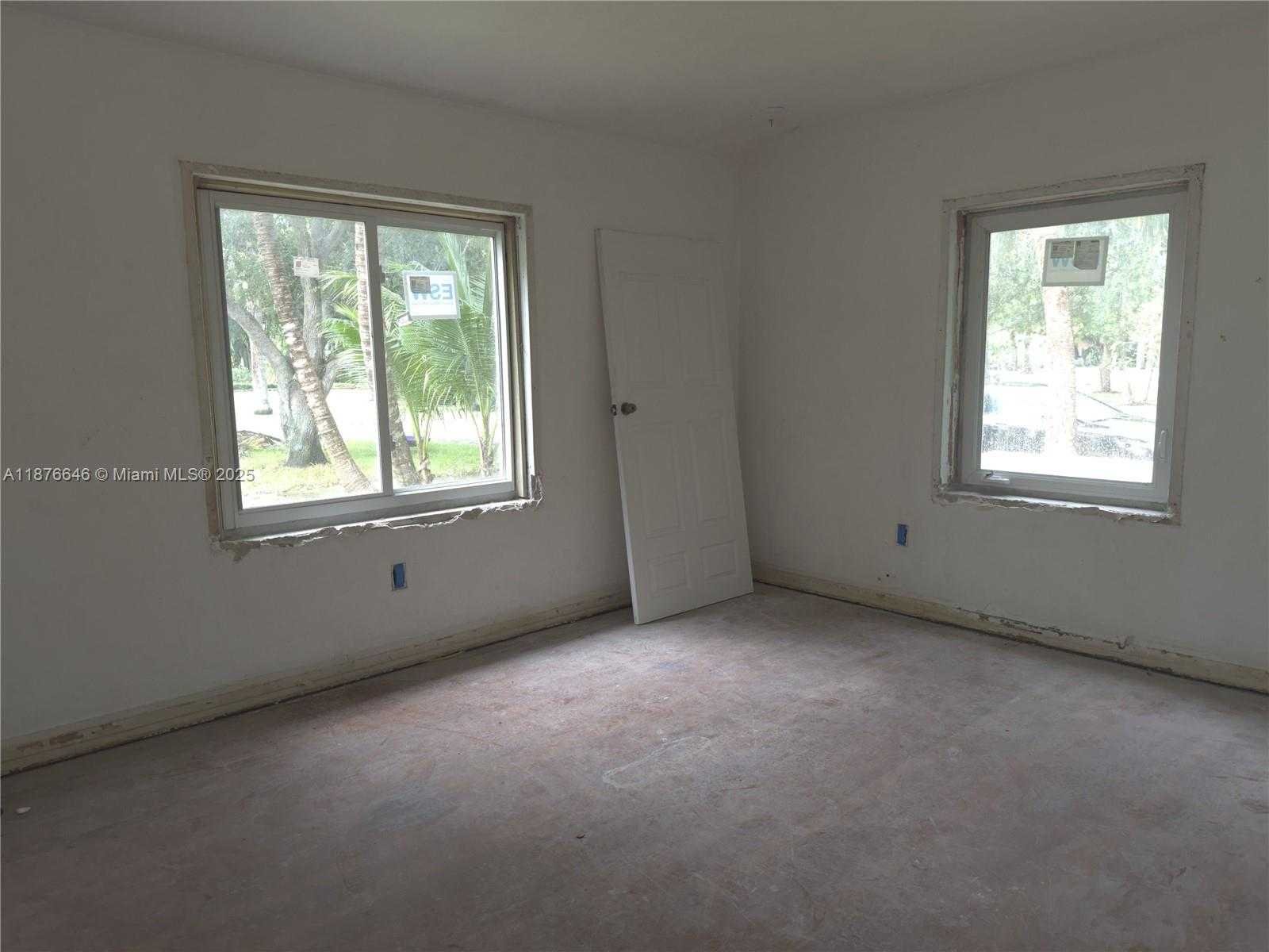 Small Image of 1042 NORTH EAST 95TH ST, Miami Shores Number 7
