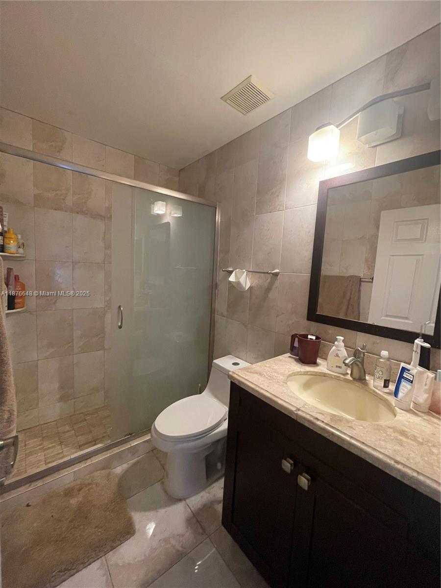 Small Image of 3486 SOUTH WEST 51ST ST, Hollywood Number 12