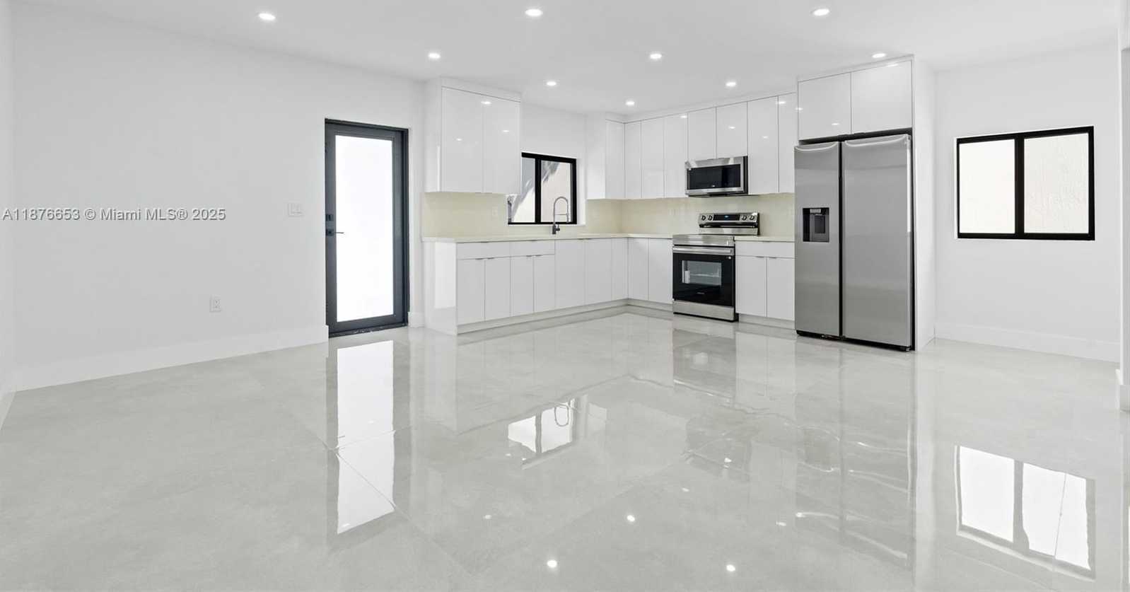 Small Image of 4800 SOUTH WEST 61ST AVE, Davie Number 42