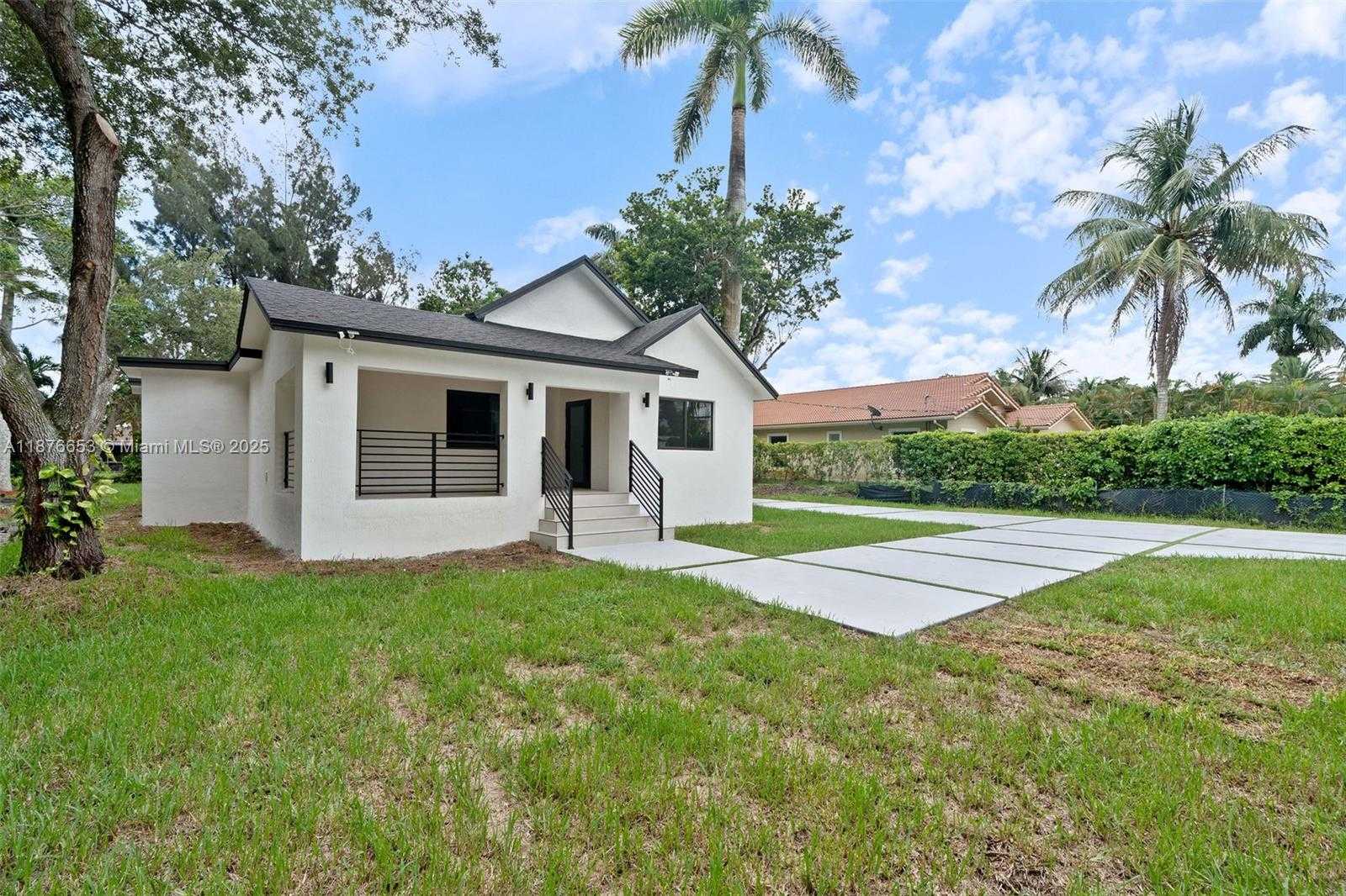 Small Image of 4800 SOUTH WEST 61ST AVE, Davie Number 5