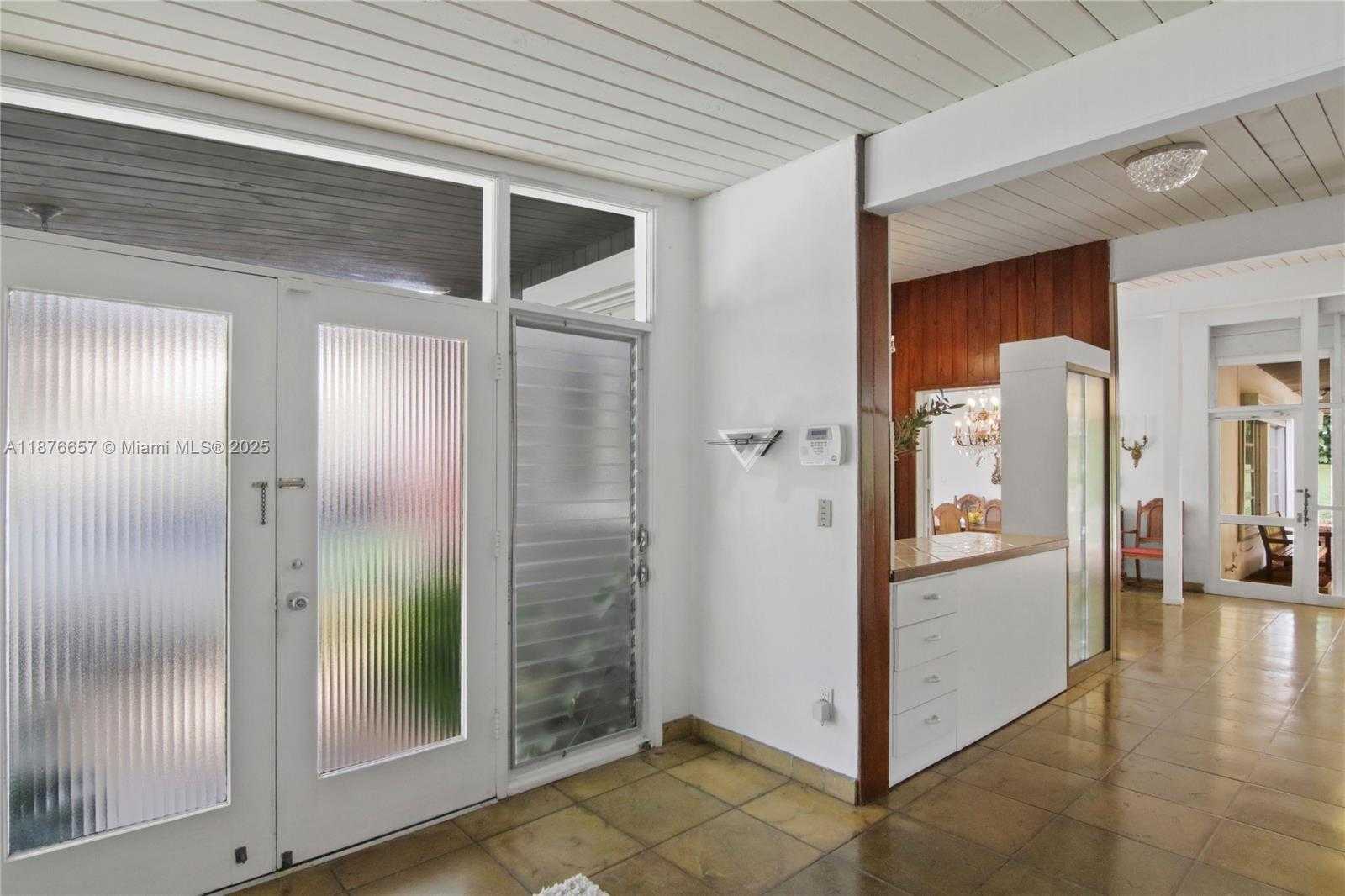 Small Image of 3008 CENTER AVE, Fort Lauderdale Number 21