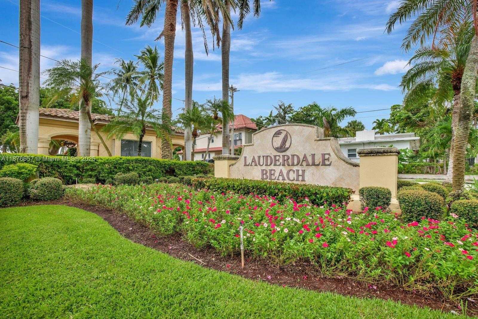 Small Image of 3008 CENTER AVE, Fort Lauderdale Number 4