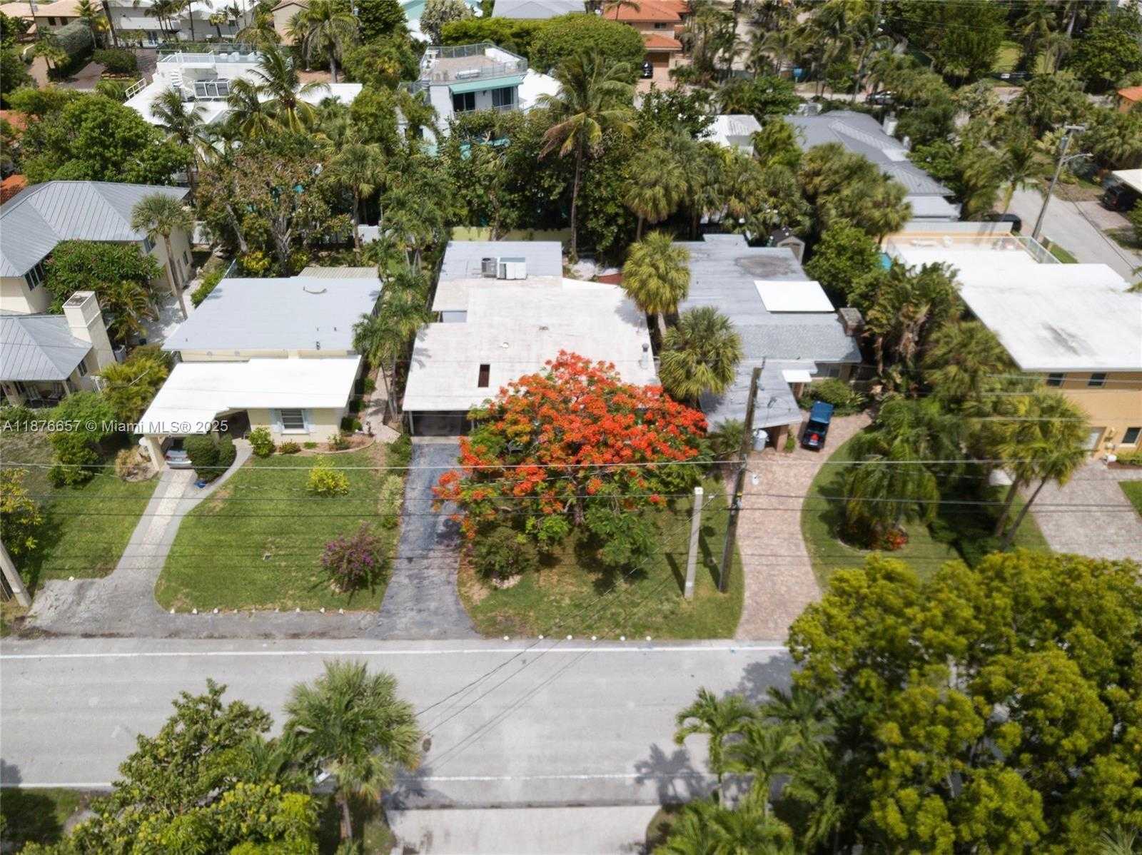 Small Image of 3008 CENTER AVE, Fort Lauderdale Number 9