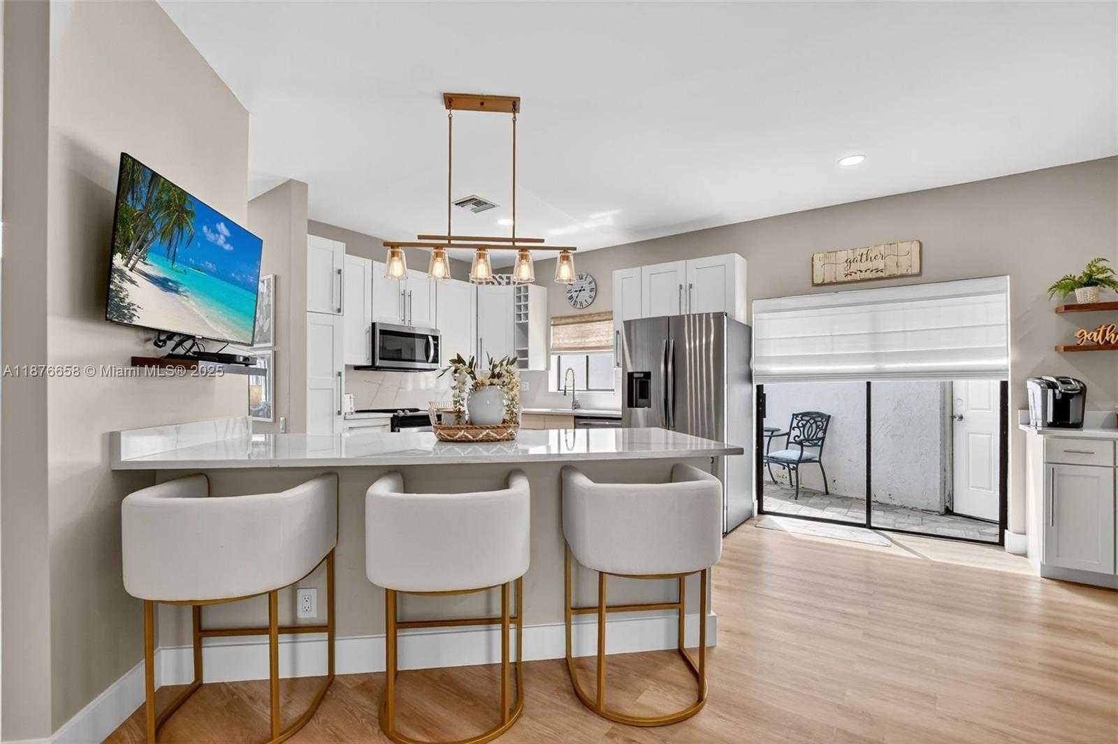 Small Image of 21707 CROMWELL CIR, Boca Raton Number 19
