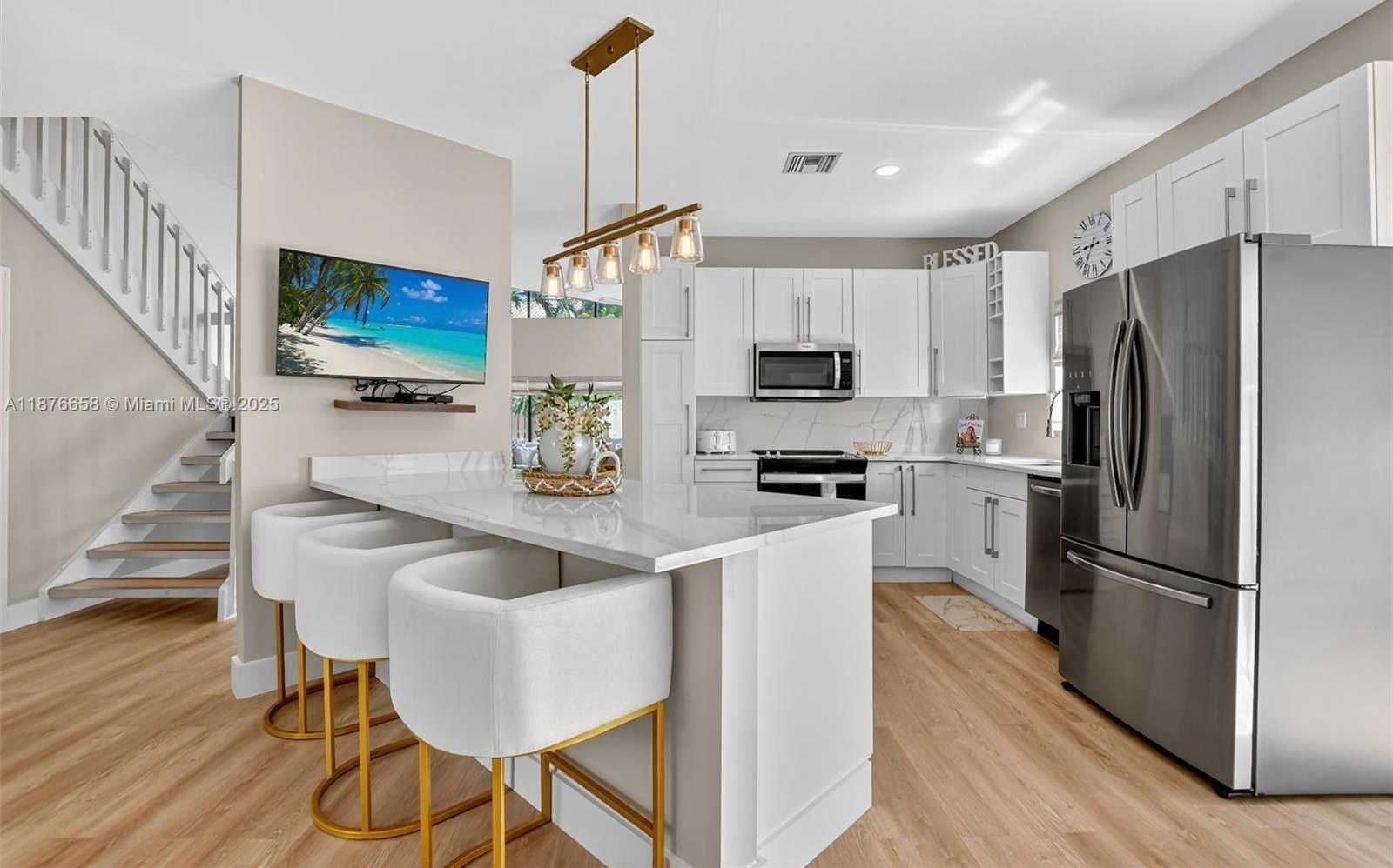 Small Image of 21707 CROMWELL CIR, Boca Raton Number 22