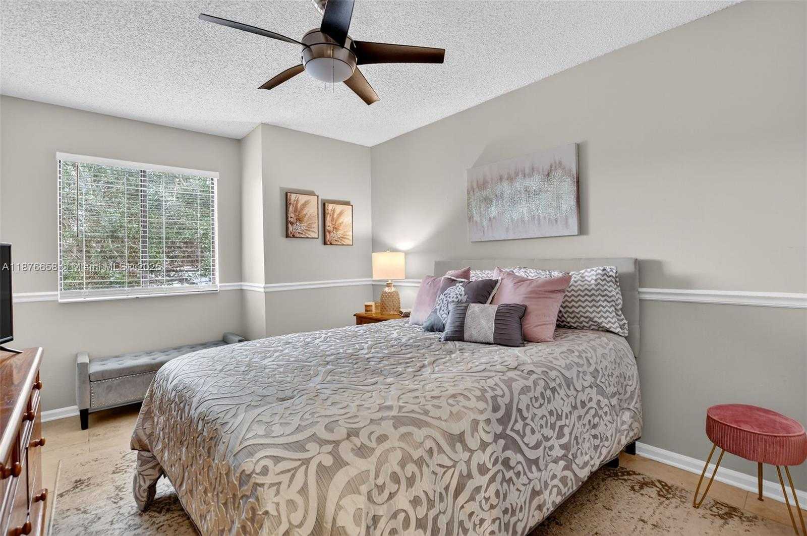 Small Image of 21707 CROMWELL CIR, Boca Raton Number 50