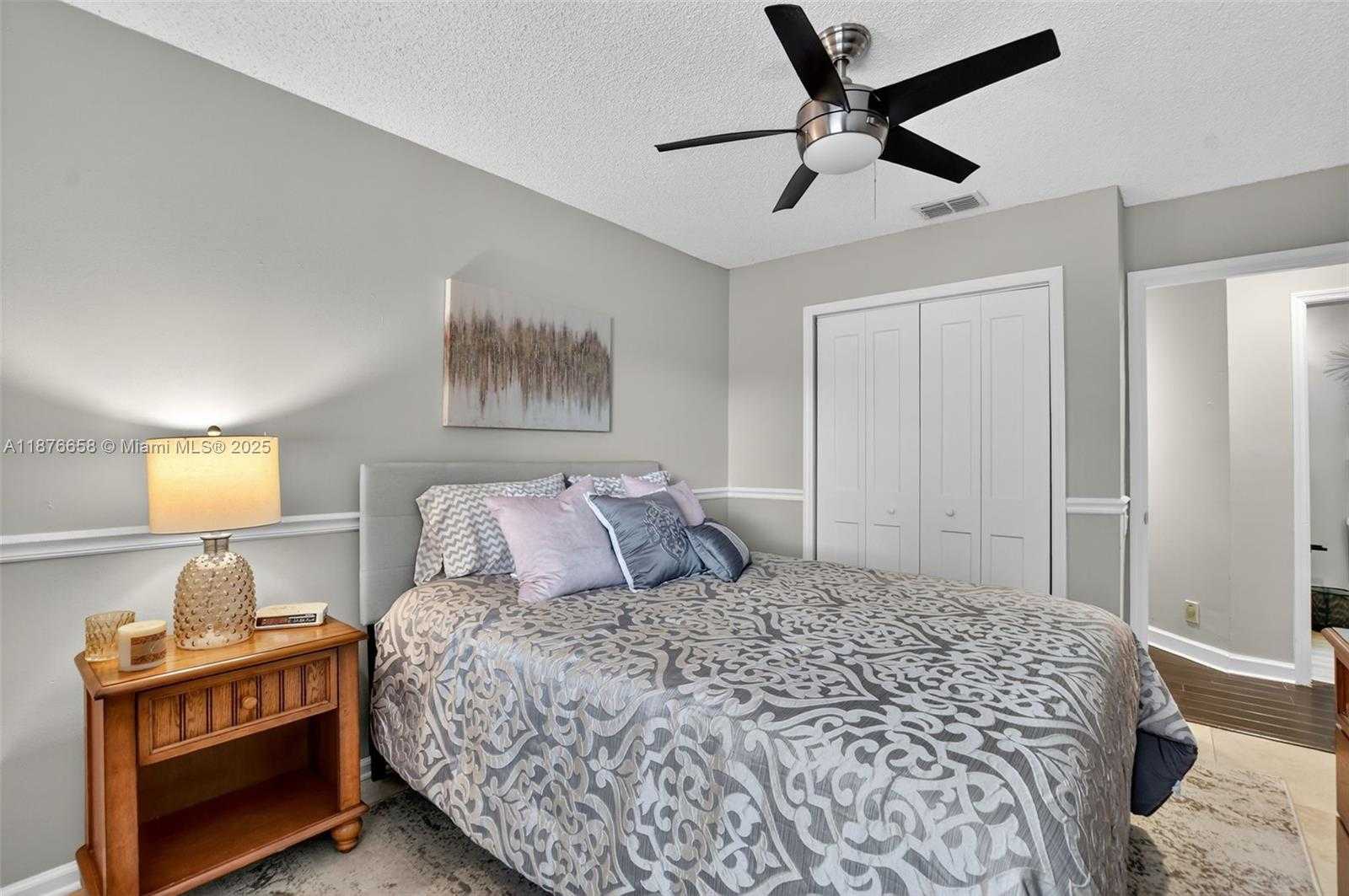 Small Image of 21707 CROMWELL CIR, Boca Raton Number 51
