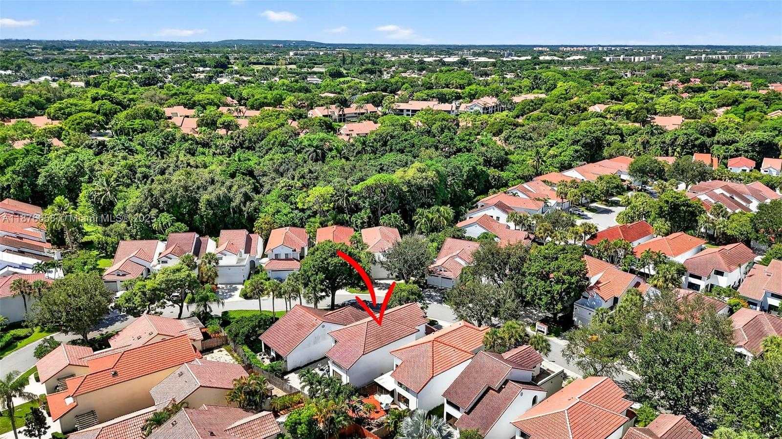 Small Image of 21707 CROMWELL CIR, Boca Raton Number 58