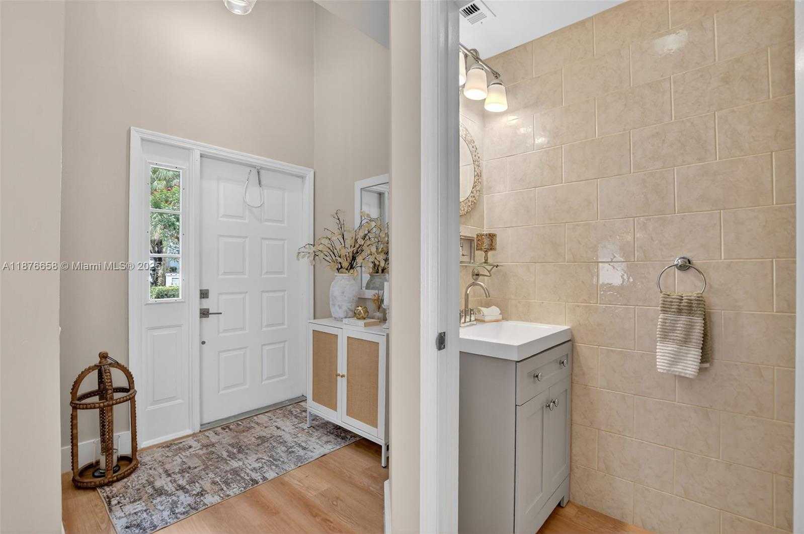 Small Image of 21707 CROMWELL CIR, Boca Raton Number 7