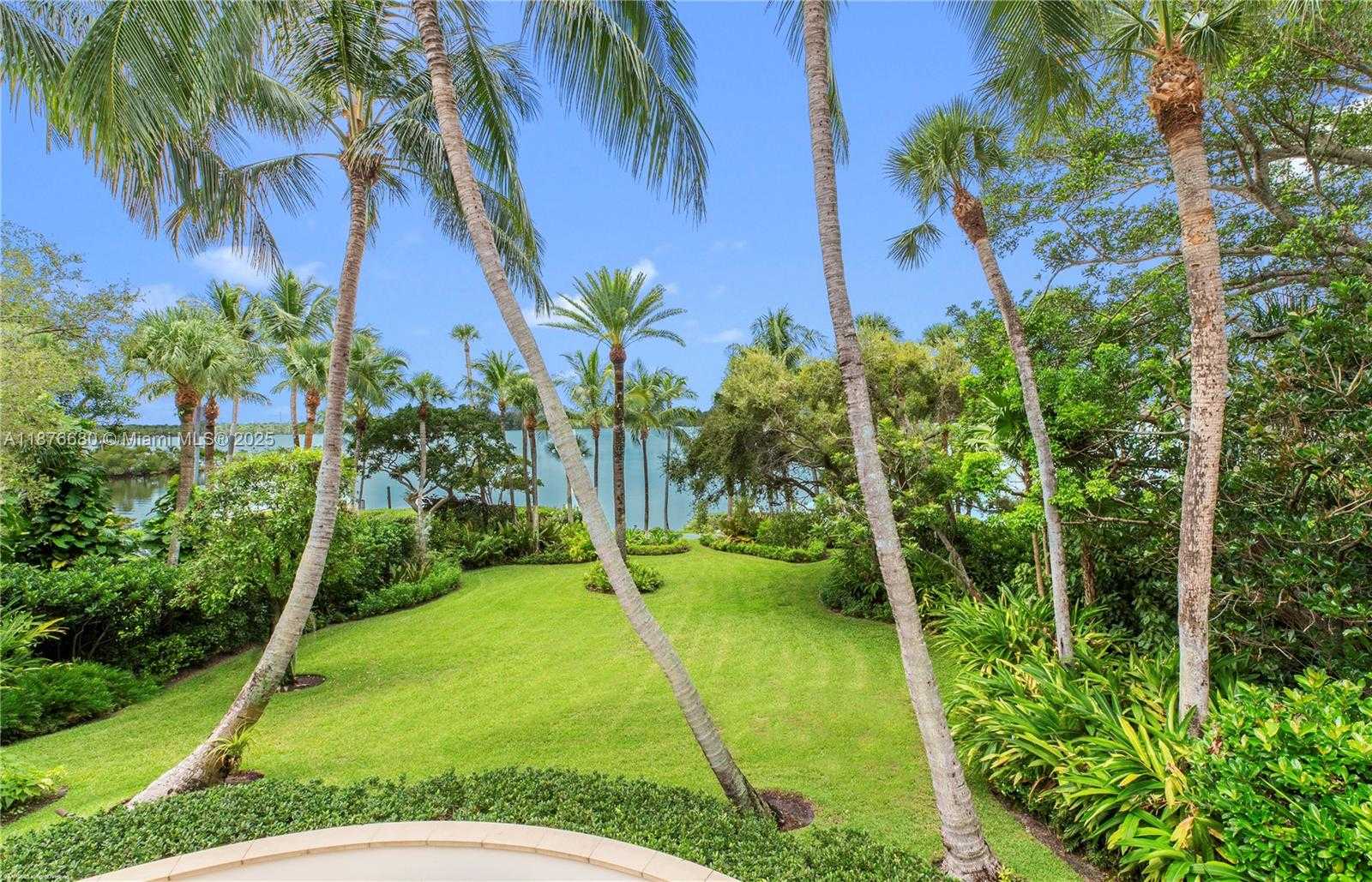 Small Image of 116 GOMEZ RD, Jupiter Island Number 30