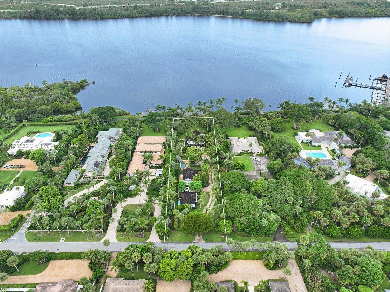 Small Image of 116 GOMEZ RD, Jupiter Island Number 5