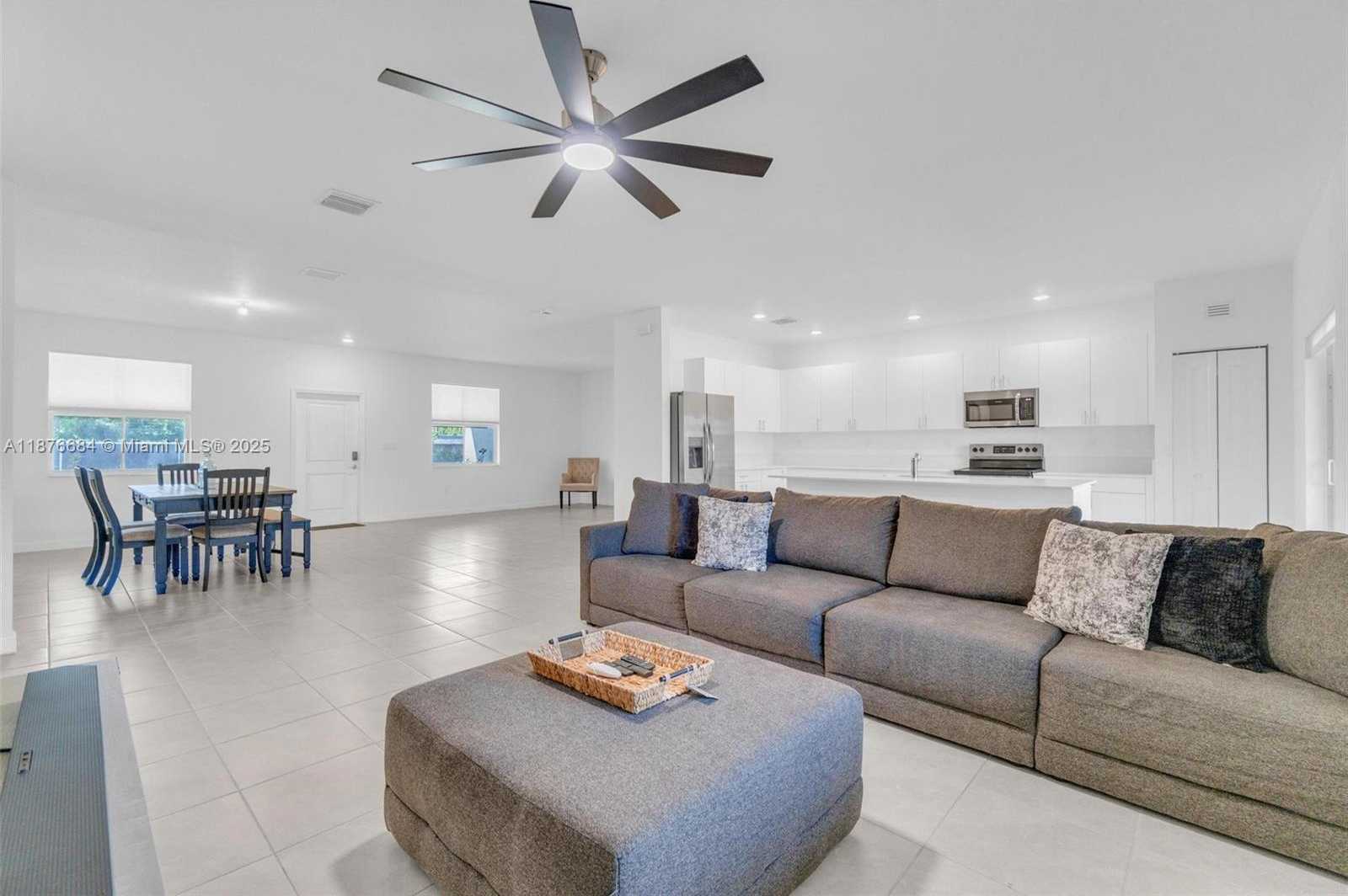 Small Image of 17029 SOUTH WEST 292ND ST, Homestead Number 36