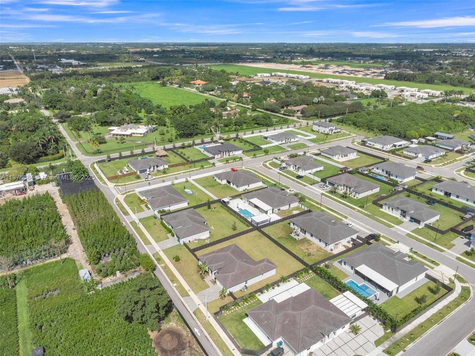 Small Image of 17029 SOUTH WEST 292ND ST, Homestead Number 48
