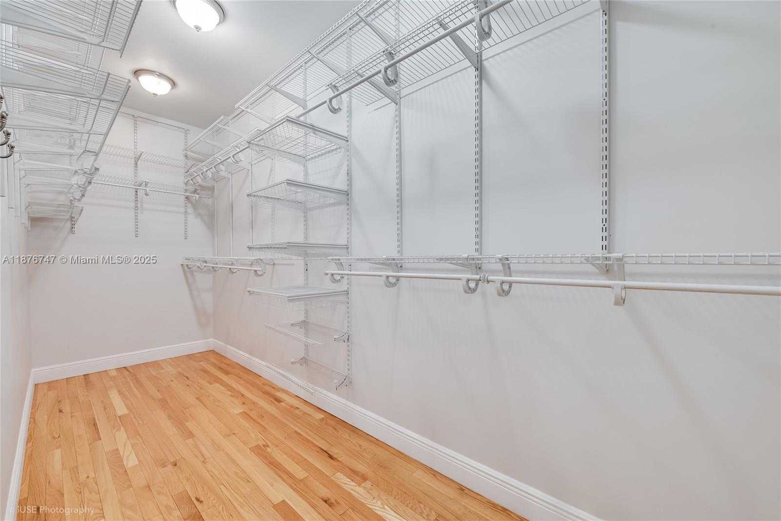 Small Image of 1235 EL RADO ST, Coral Gables Number 13