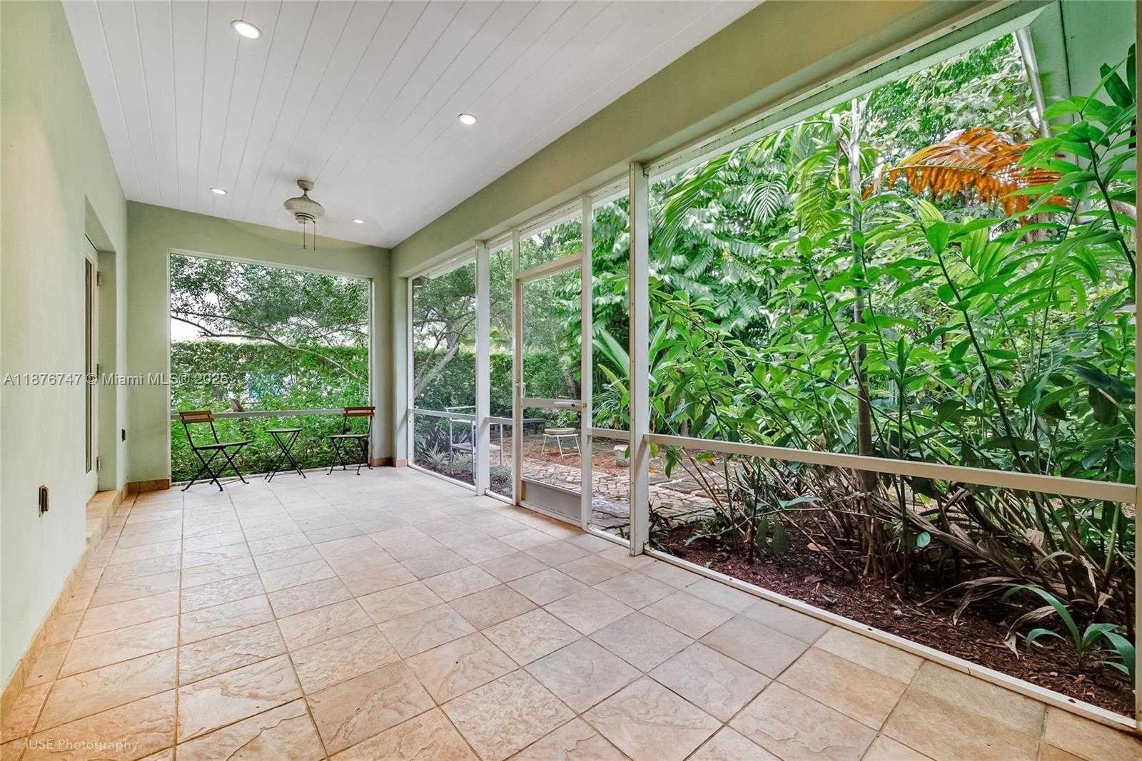 Small Image of 1235 EL RADO ST, Coral Gables Number 17