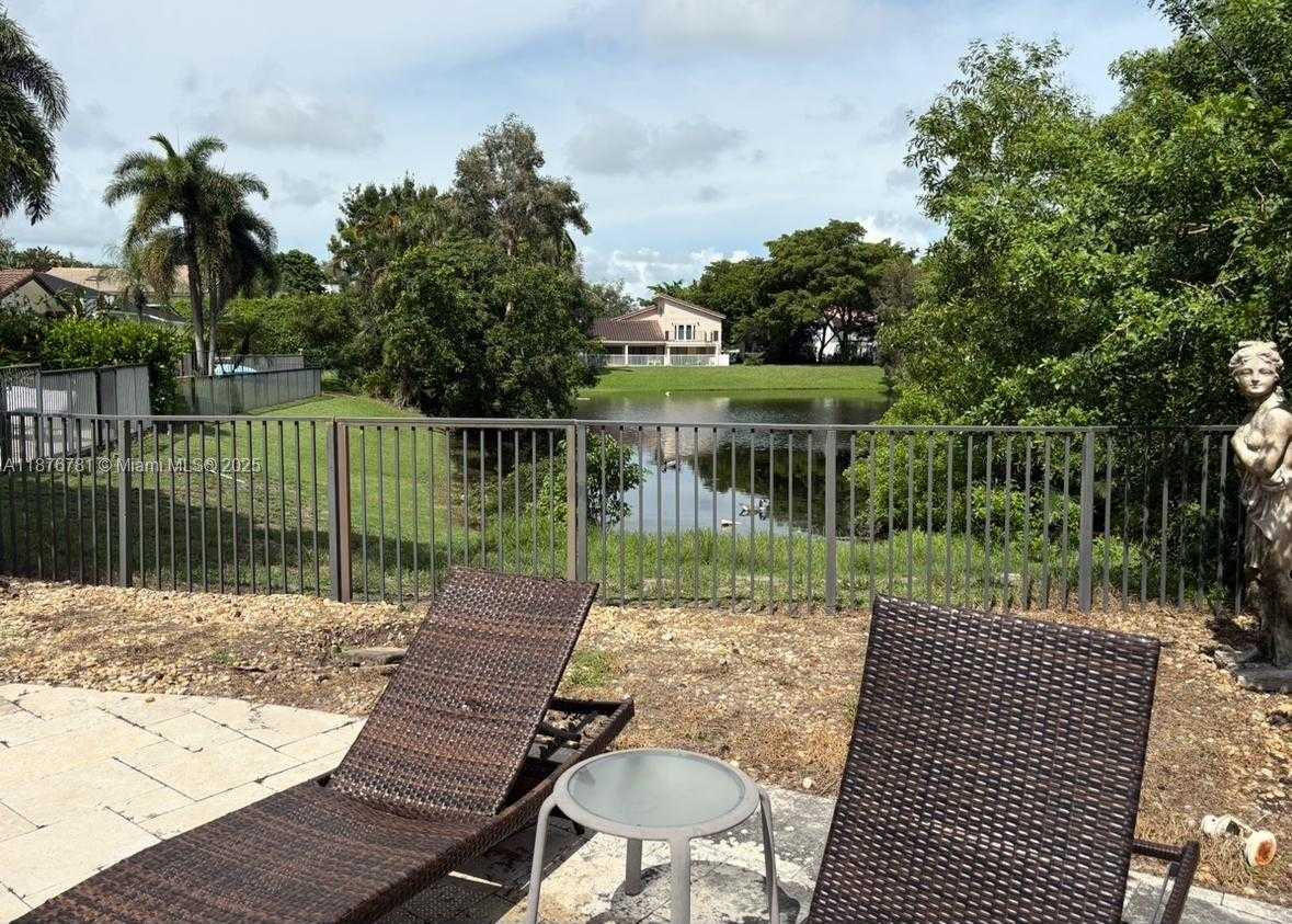 Small Image of 4277 NORTH WEST 26TH WAY, Boca Raton Number 10