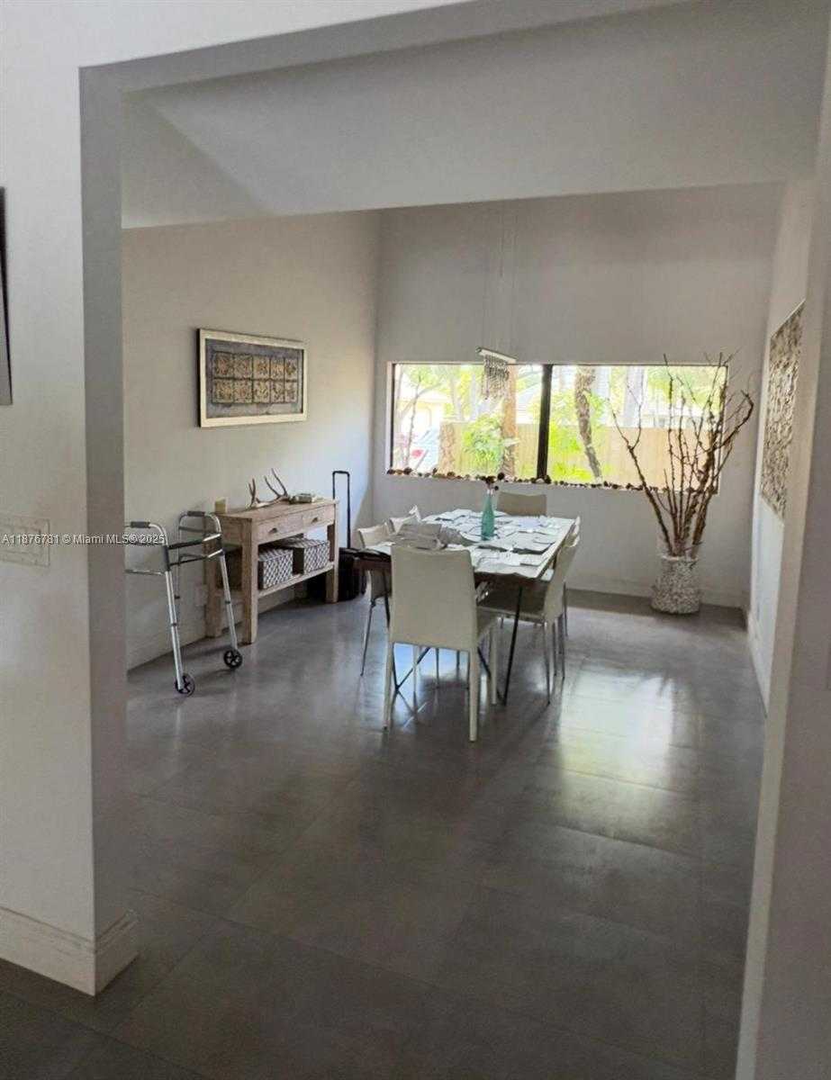 Small Image of 4277 NORTH WEST 26TH WAY, Boca Raton Number 2