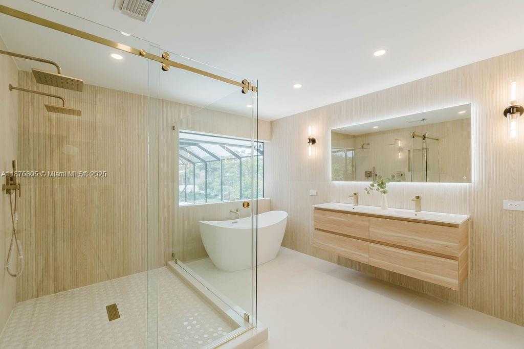 Small Image of 7761 SOUTH WEST 169TH ST, Palmetto Bay Number 7