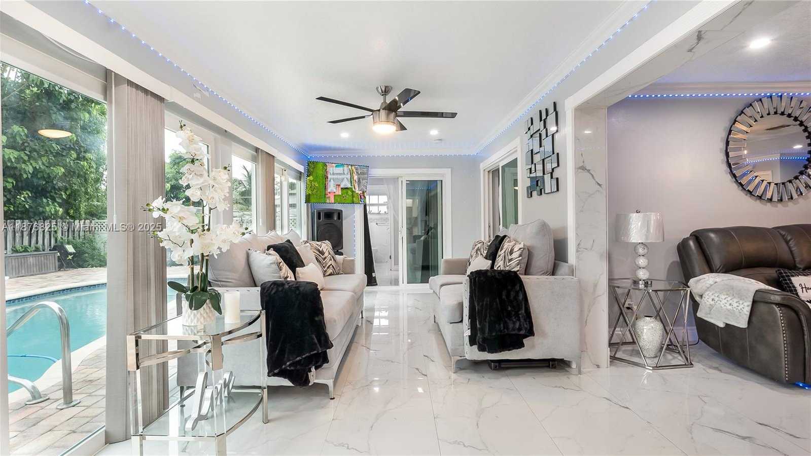 Small Image of North Lauderdale Number 20