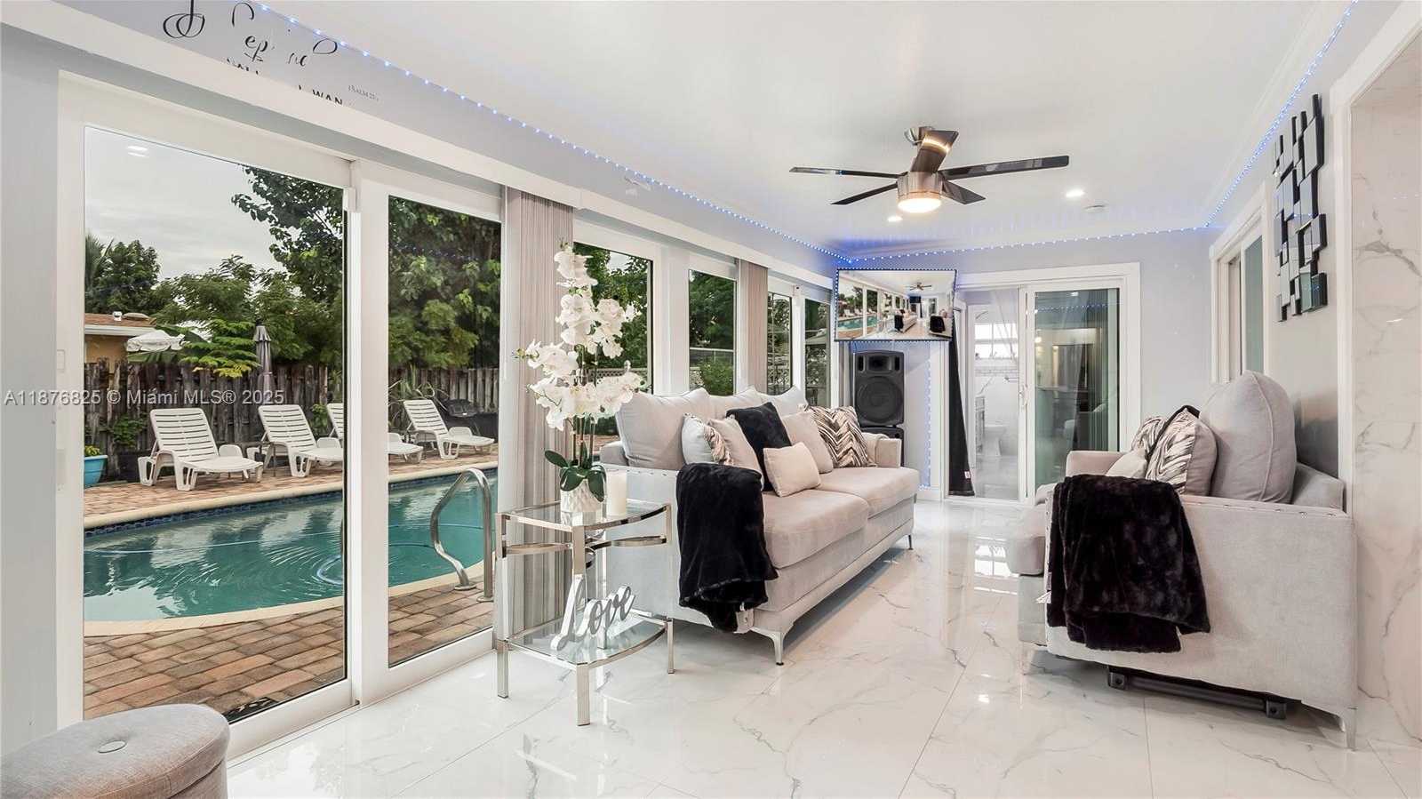 Small Image of North Lauderdale Number 22