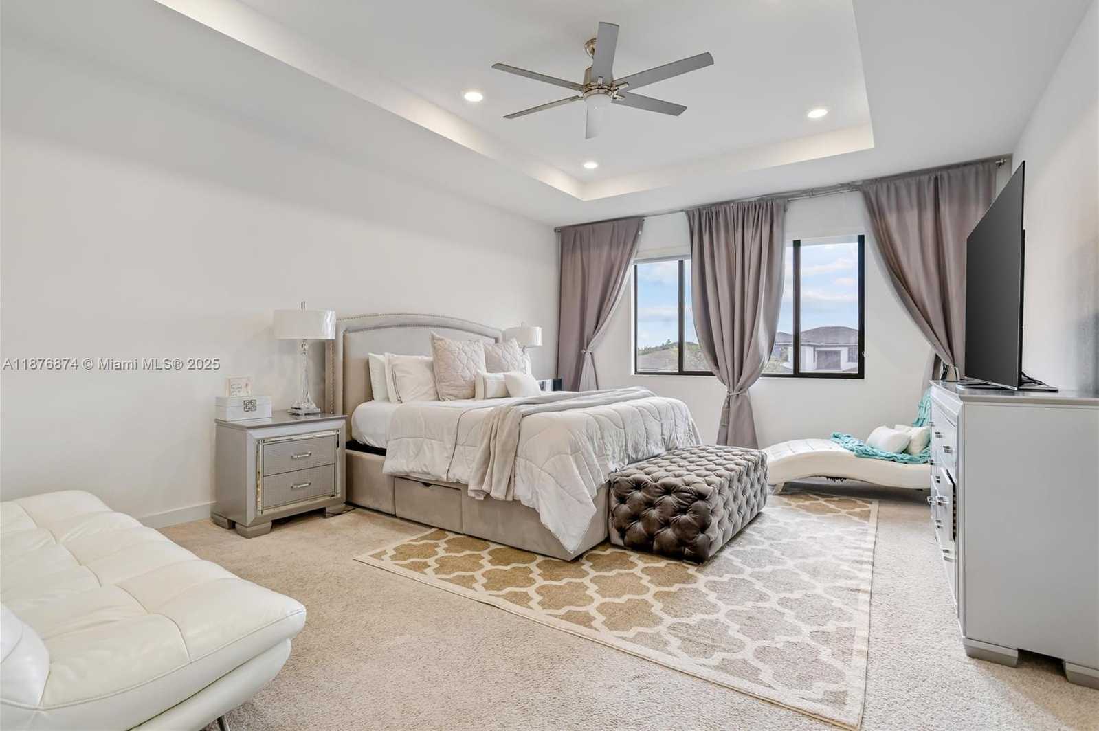 Small Image of 10470 SOUTH LAGO VISTA CIR, Parkland Number 19