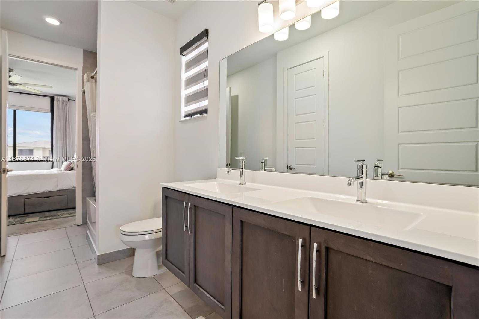 Small Image of 10470 SOUTH LAGO VISTA CIR, Parkland Number 26