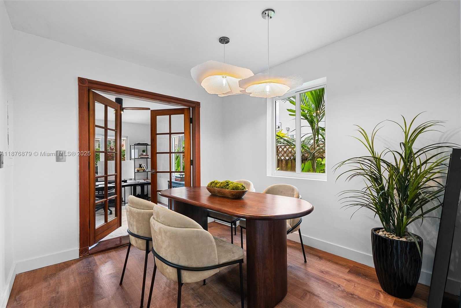 Small Image of 642 86TH ST, Miami Beach Number 4