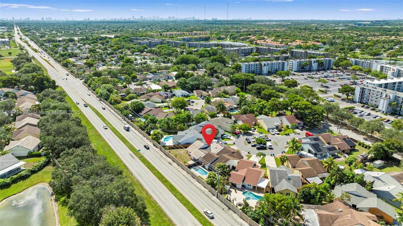 Small Image of 1701 SOUTH WEST 86TH TER, Miramar Number 25