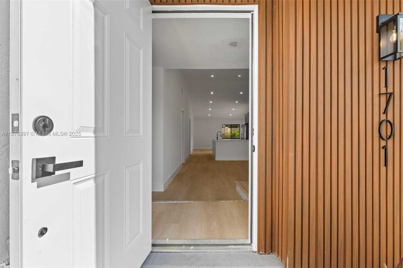 Small Image of 1701 SOUTH WEST 86TH TER, Miramar Number 26