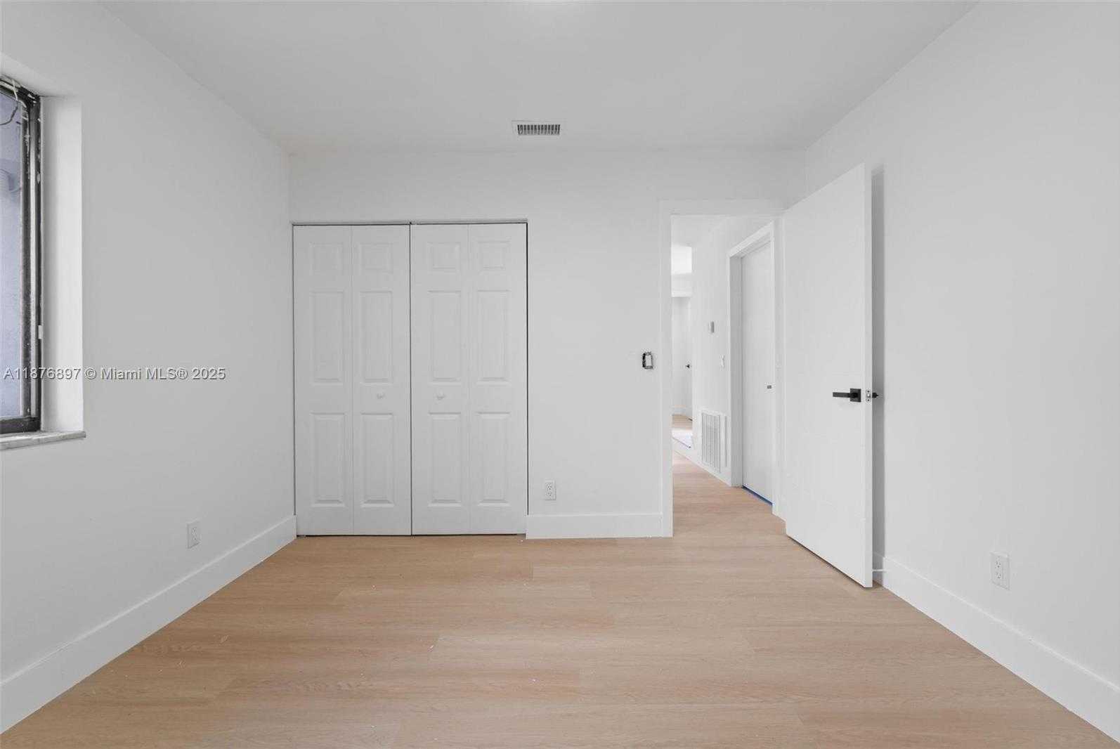 Small Image of 1701 SOUTH WEST 86TH TER, Miramar Number 29