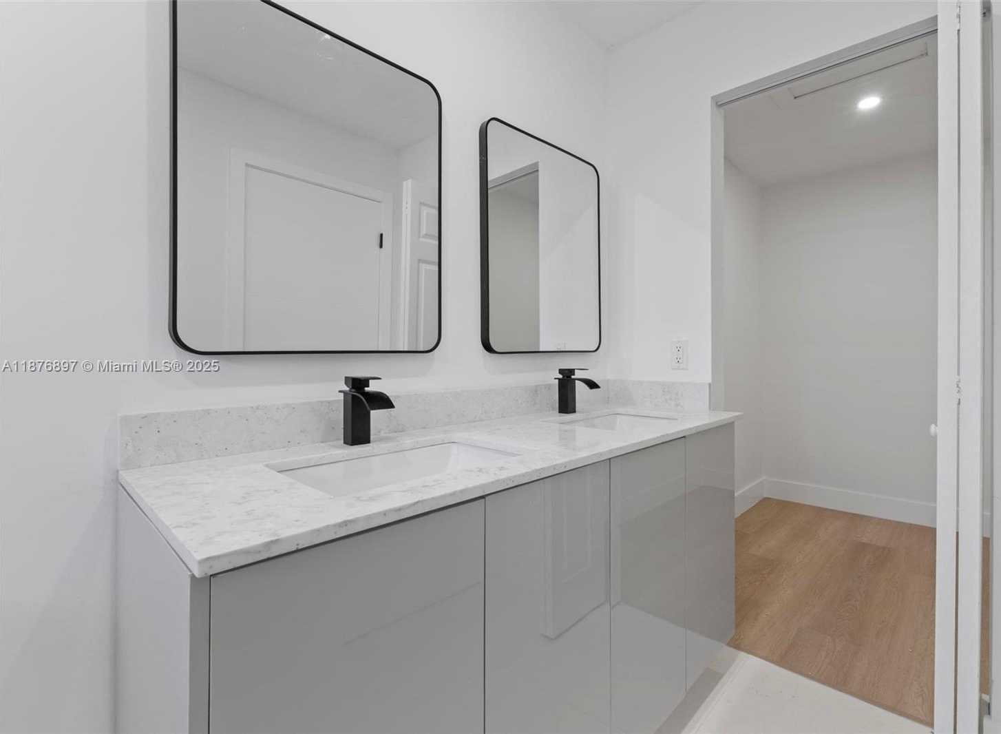 Small Image of 1701 SOUTH WEST 86TH TER, Miramar Number 35