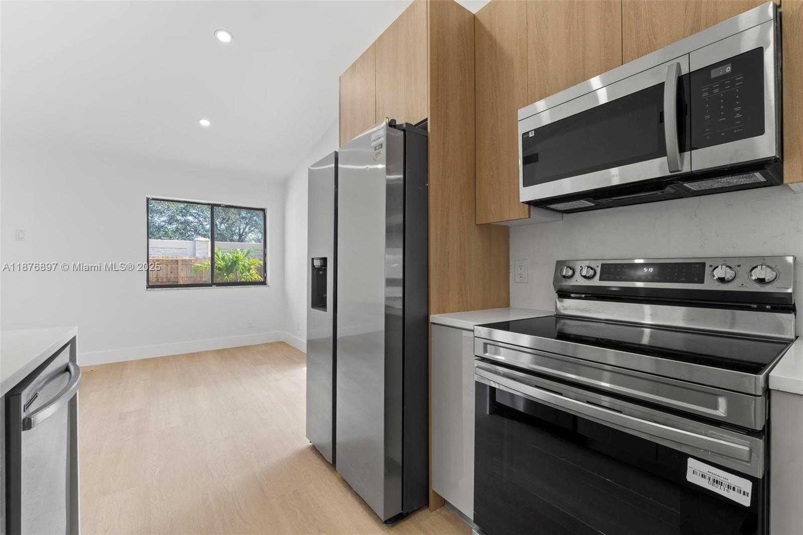 Small Image of 1701 SOUTH WEST 86TH TER, Miramar Number 45